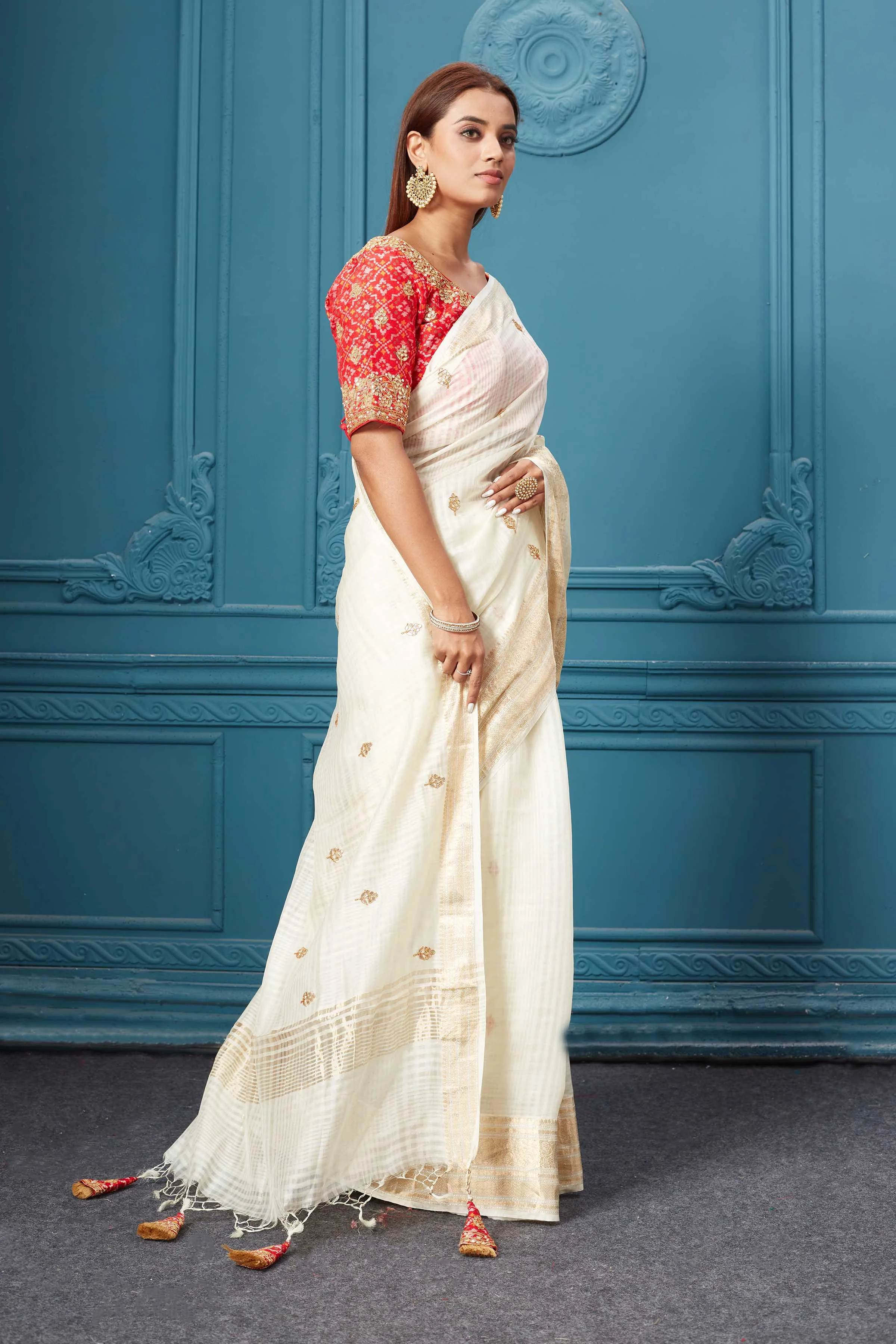 91A090 Off White Linen Banarasi Sari with Red Embroidered Blouse