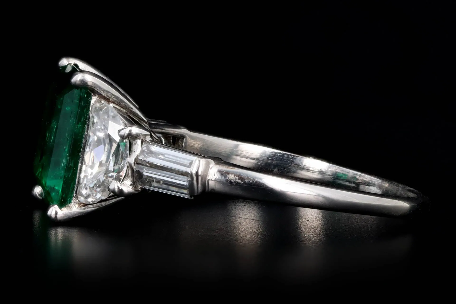 Art Deco 2.85 Carat Natural Colombian Emerald & Half Moon Diamond Ring in Platinum