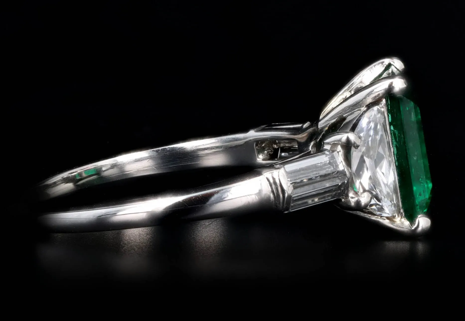 Art Deco 2.85 Carat Natural Colombian Emerald & Half Moon Diamond Ring in Platinum