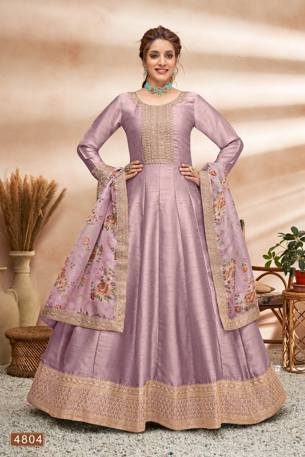 Beautifully designed Anarkali Set with heavy dupatta- Rent