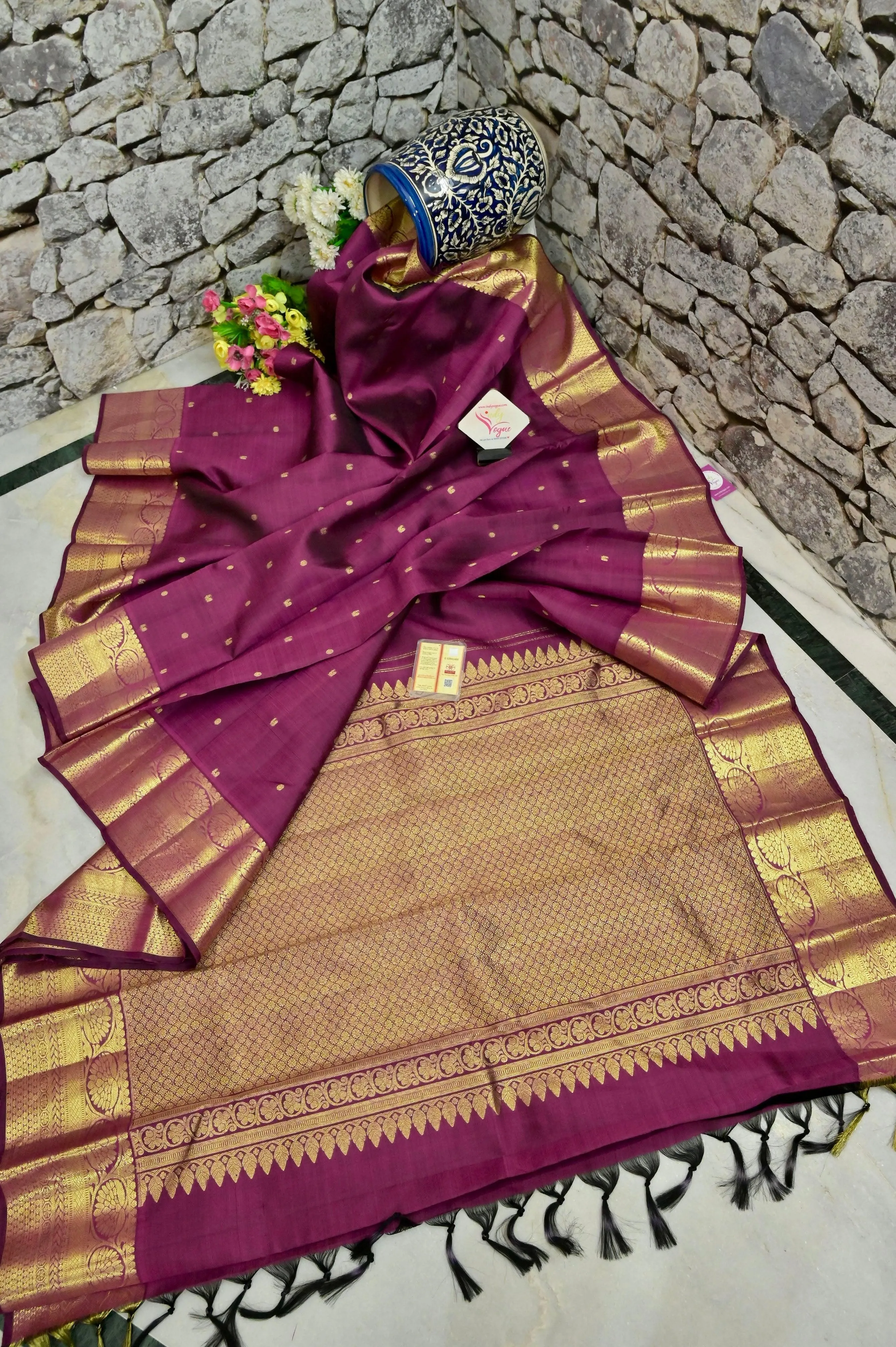 Beetroot Color Kanjeevaram Silk Saree with Double Pett and Double Warp