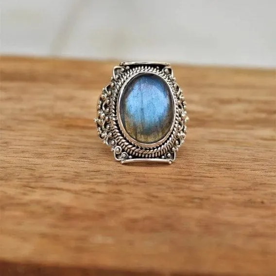 Blue Fire Labradorite Handmade 925 Sterling Silver Ring