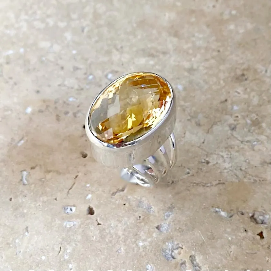 Citrine Ring - Lila