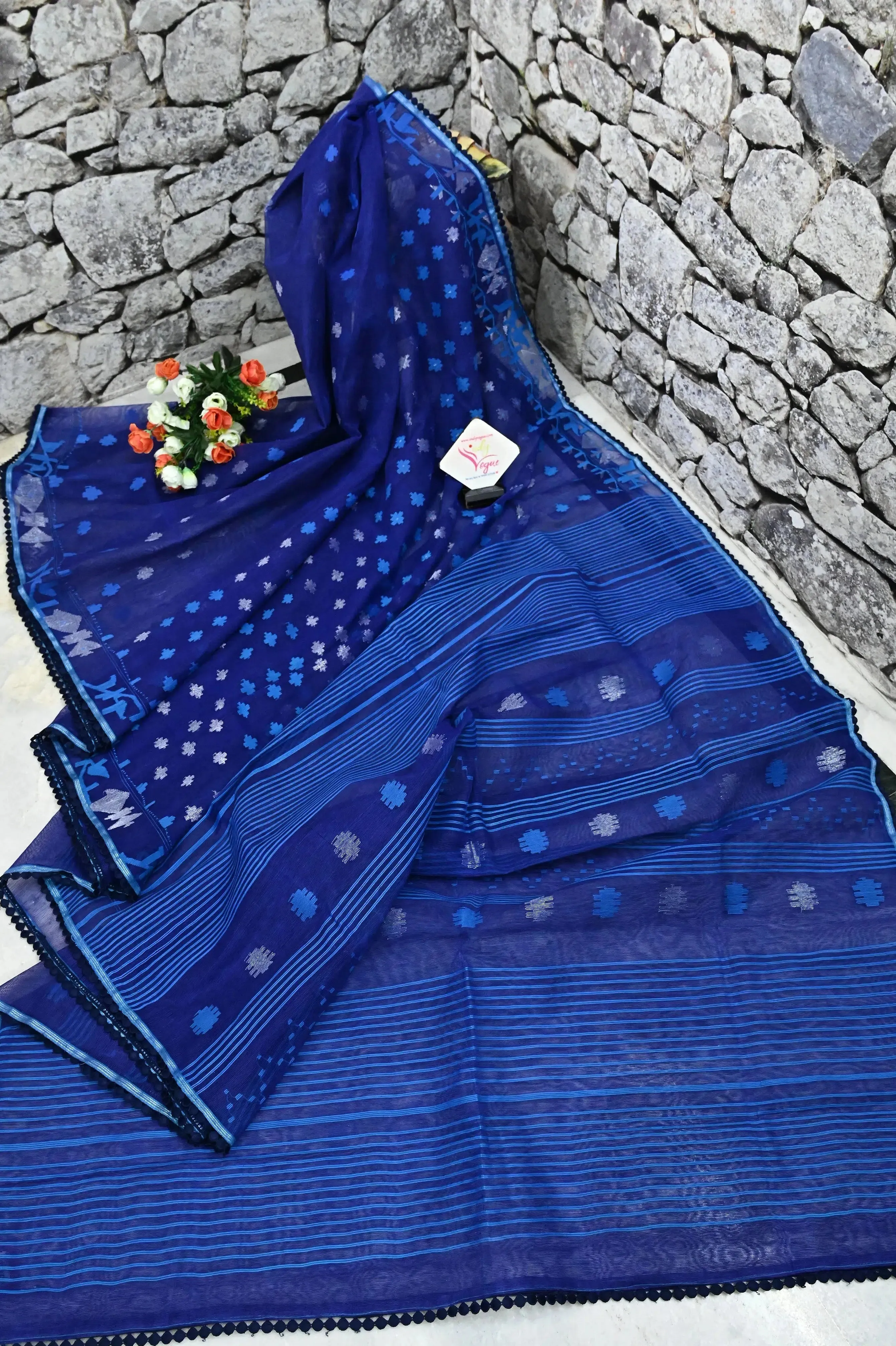 Navy Blue Color Pure Bangladeshi Dhakai Jamdani Saree with Lace Work