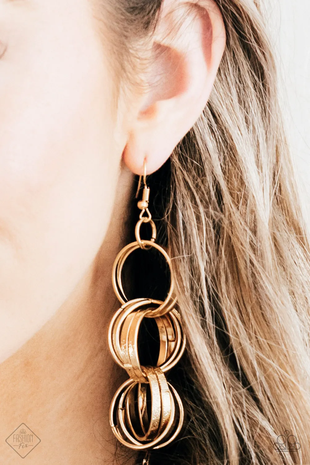 Secretary of STATEMENT Gold-Earrings