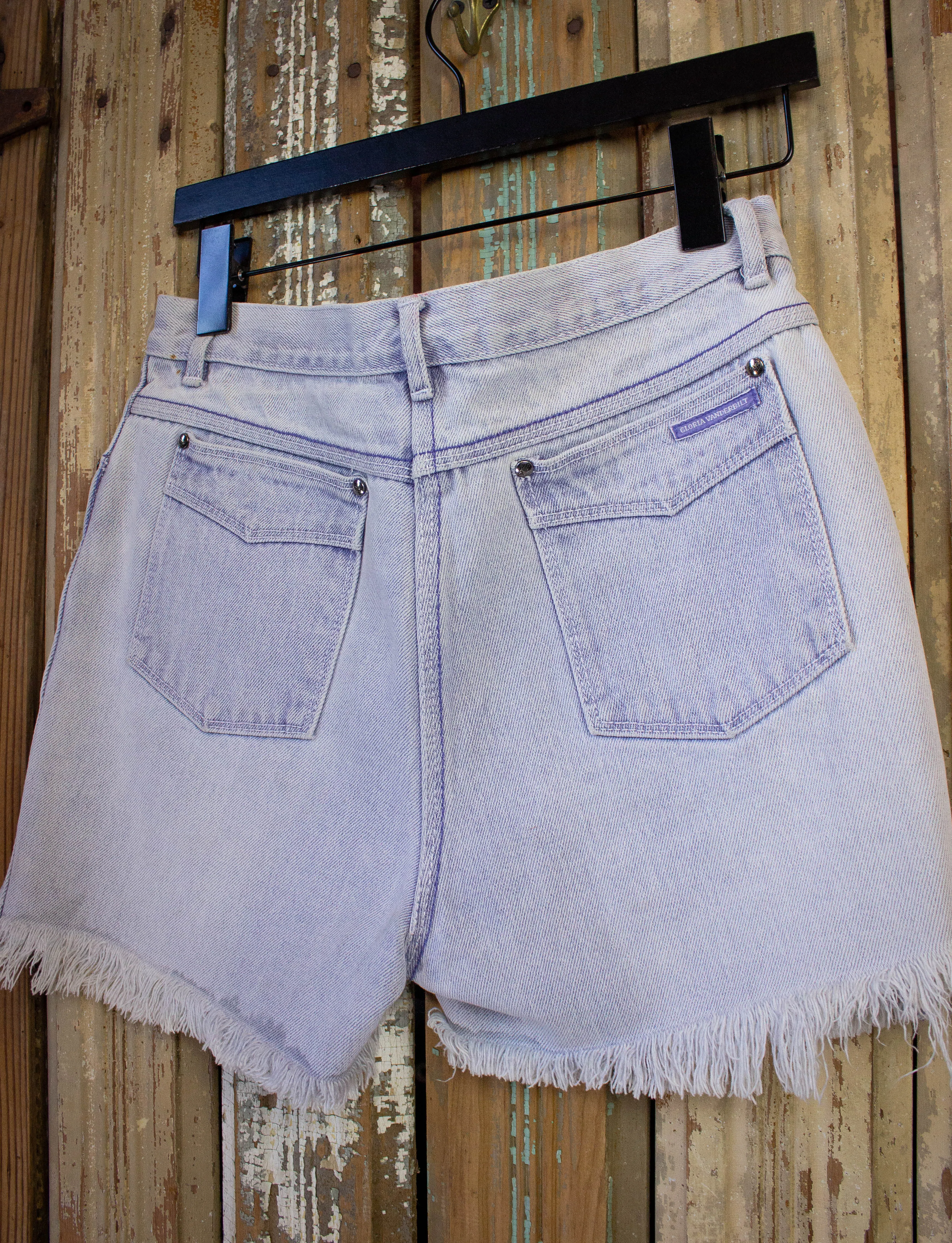 Vintage Gloria Vanderbilt Light Wash Denim Shorts 28W